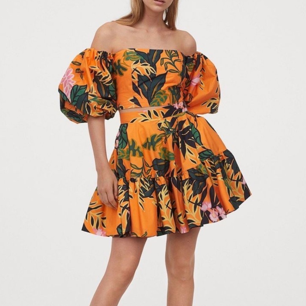 RARE SKIRT SET BLOGGER FAVORITE H&M Orange flare puff sleeve tropical crop XS M - Picture 3 of 7